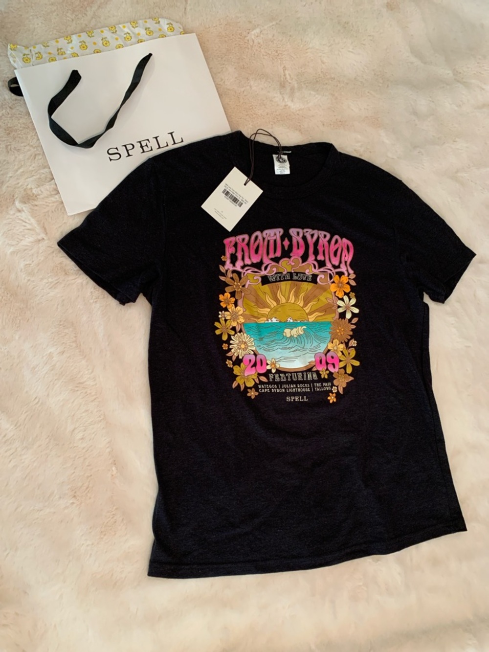 Spell With Love From Byron Bay Tee - Picture 5 of 7